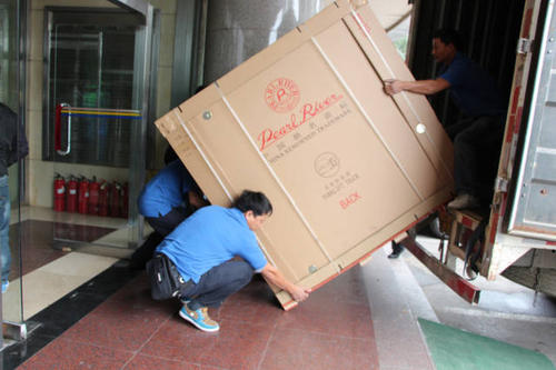申扎钢琴贵重工艺品无忧运